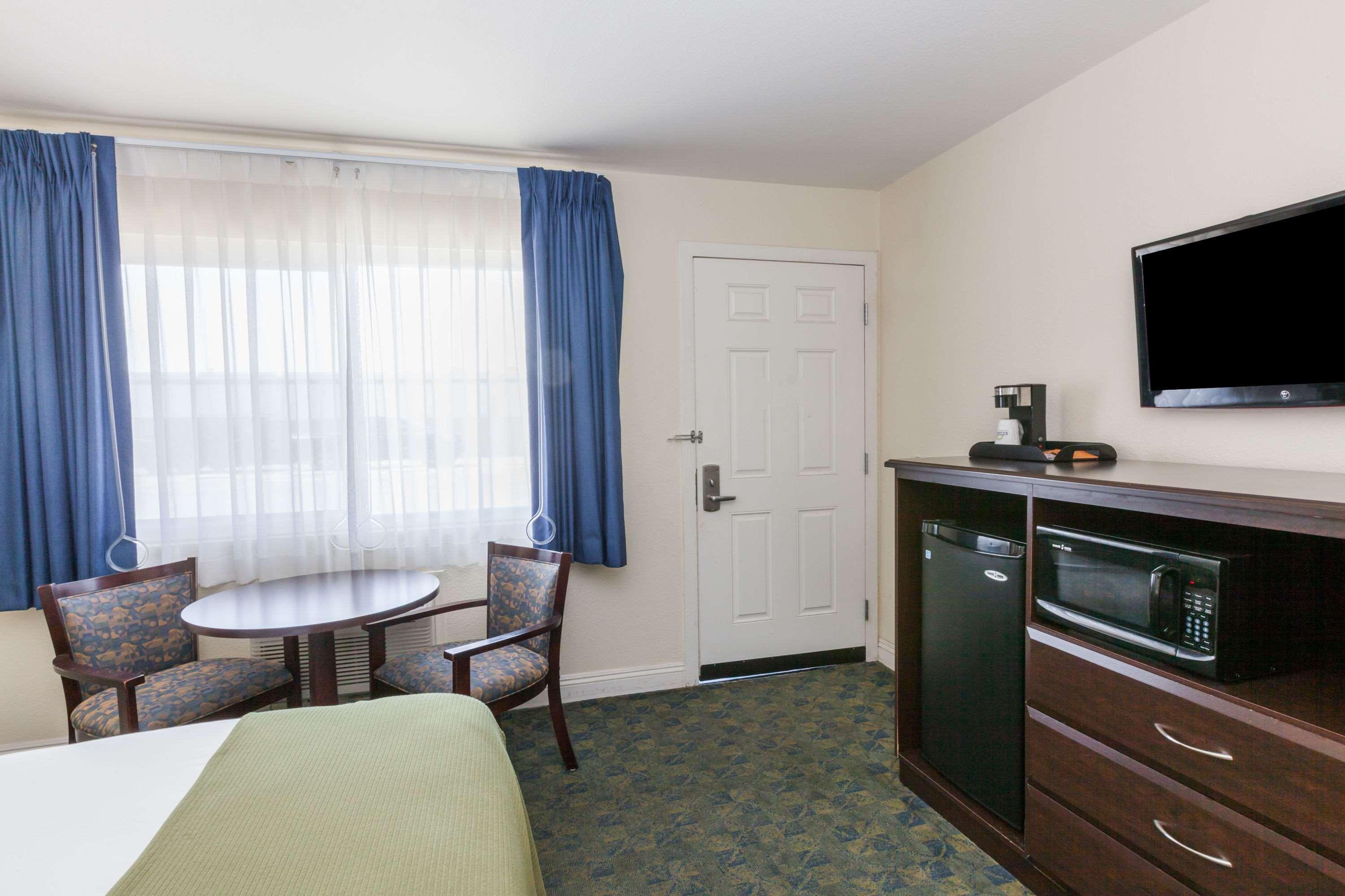 Days Inn By Wyndham Santa Maria Luaran gambar