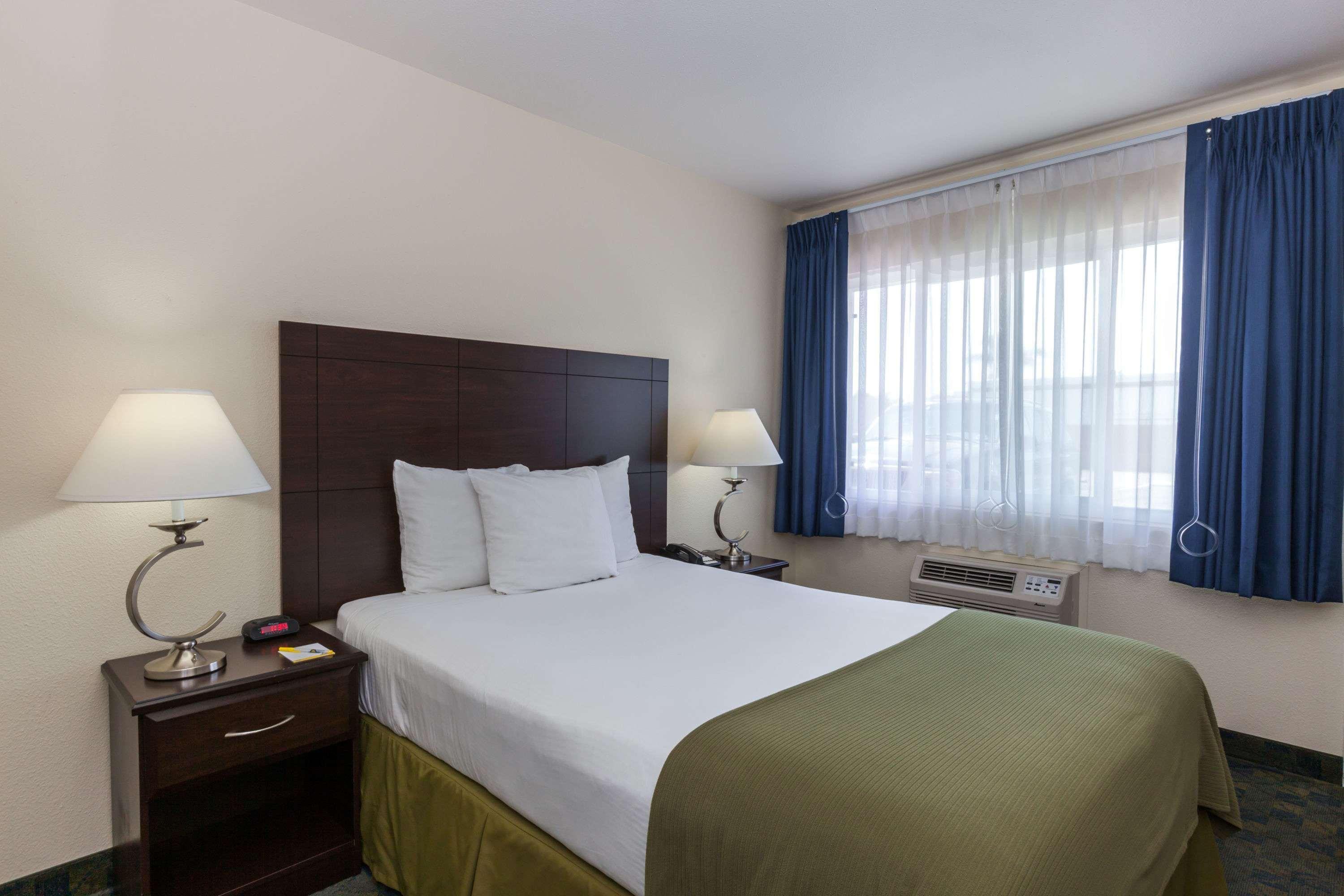 Days Inn By Wyndham Santa Maria Luaran gambar