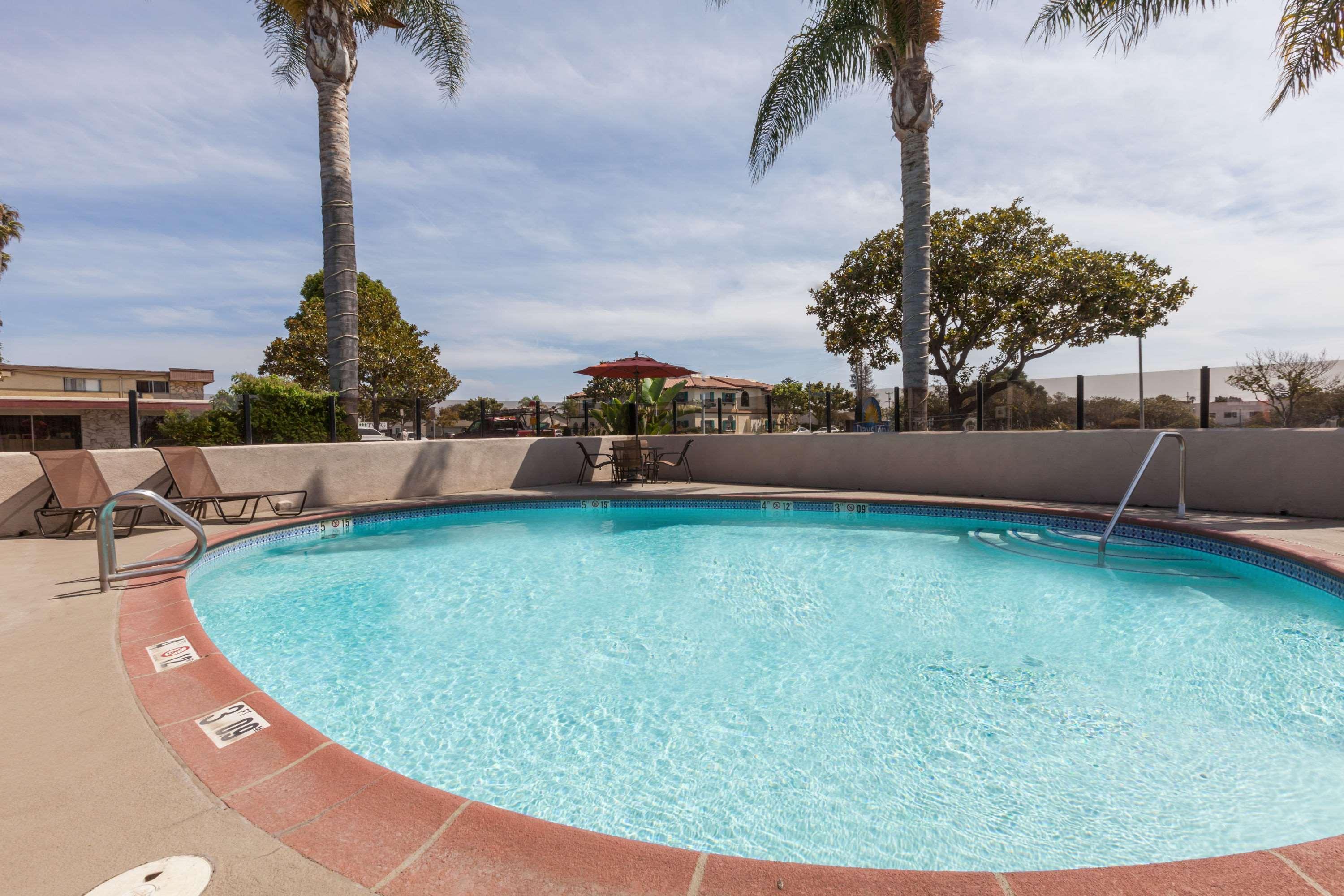 Days Inn By Wyndham Santa Maria Luaran gambar