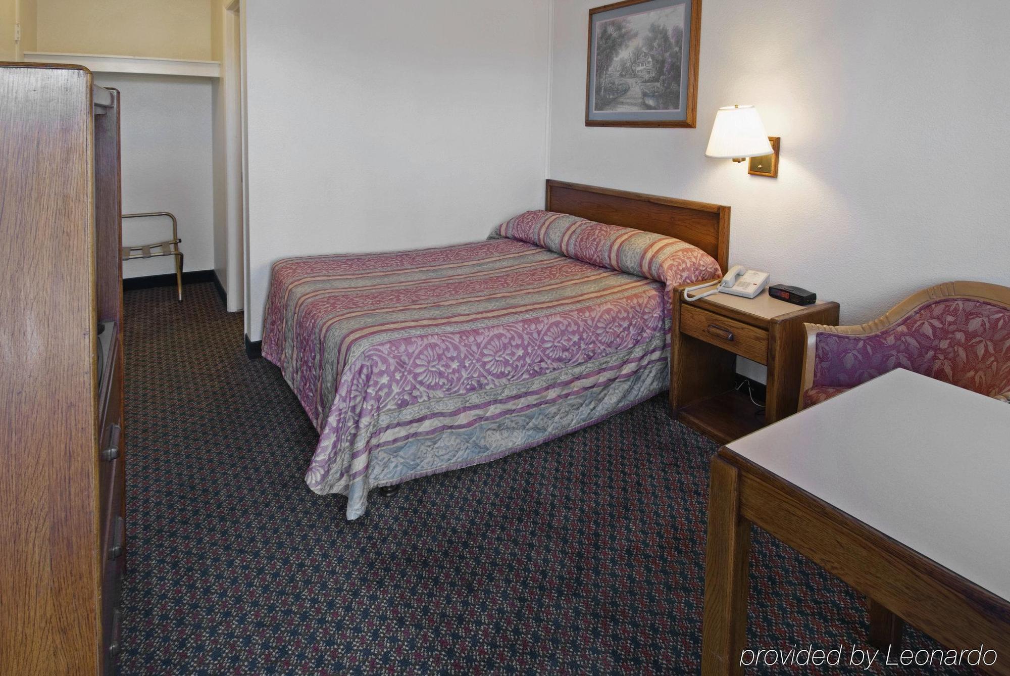 Days Inn By Wyndham Santa Maria Bilik gambar